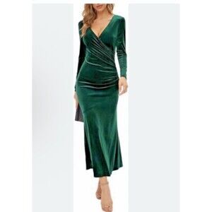 ZABERRY Women's S Dark Green Velvet Long Sleeve Maxi Dress
